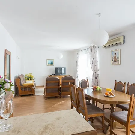 Holiday House Oleander Apartment