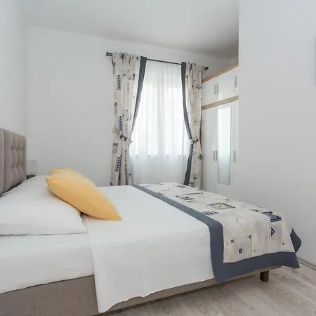 Апартаменты Holiday House Oleander Цавтат