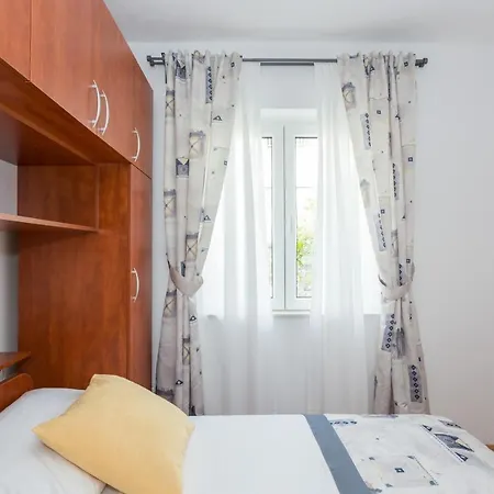 Holiday House Oleander Апартаменты